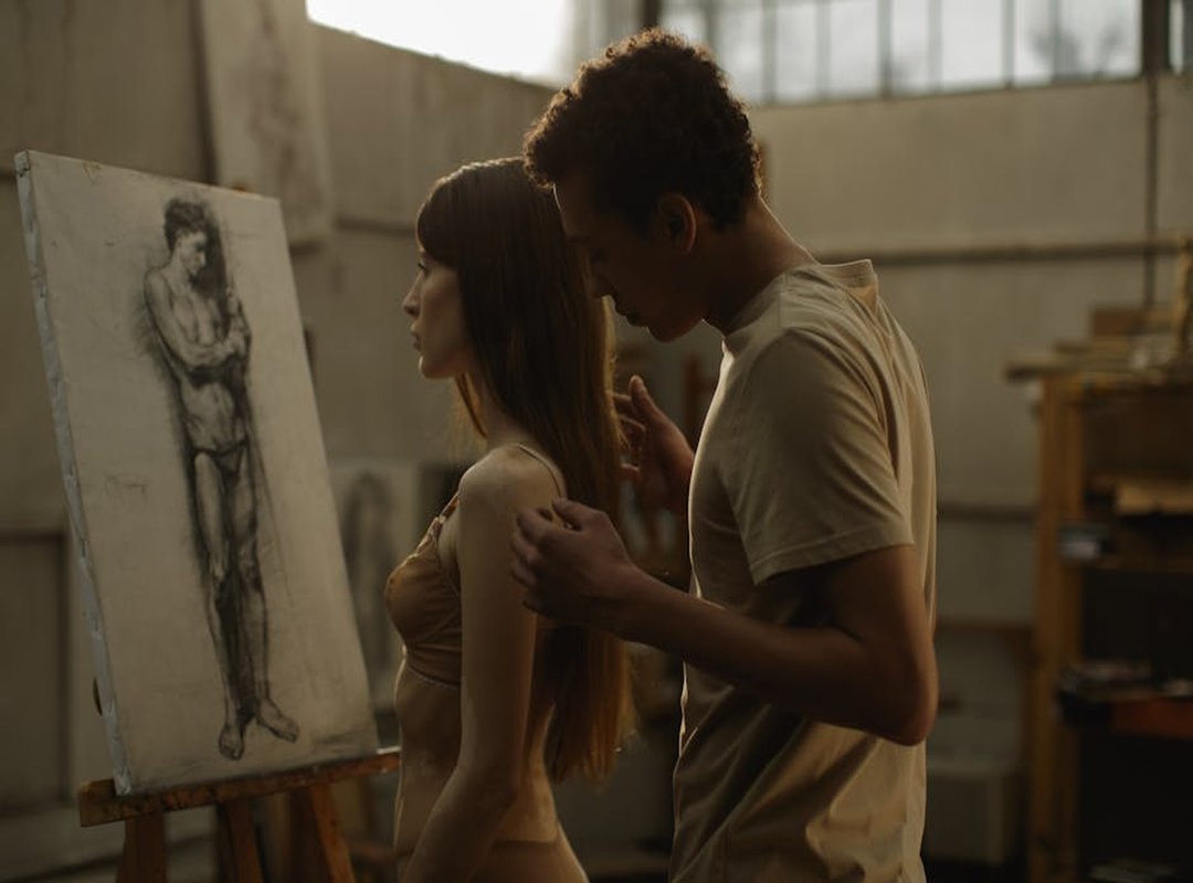 base couple poses drawing